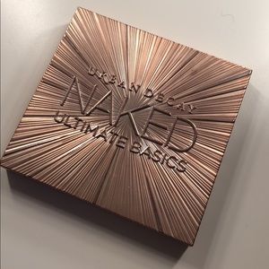 Urban Decay Naked Basics Pallette